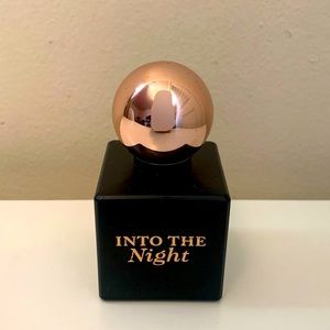 Into the night perfume